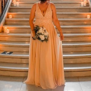 Elegant Chiffon Bridesmaid/Prom Dress- Champagne